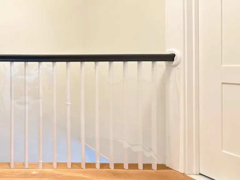 Kid shield on banister